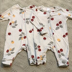 Neutral Raspberry-Print Zip One-Piece Footie - White